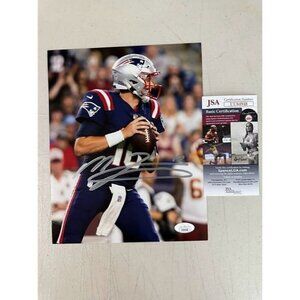 Mac Jones signed autographed New England Patriots 8x10 Photo JSA
